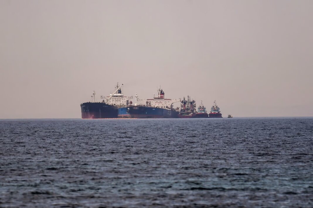 Bloomberg recorded a record export of Russian oil from Pacific ports
