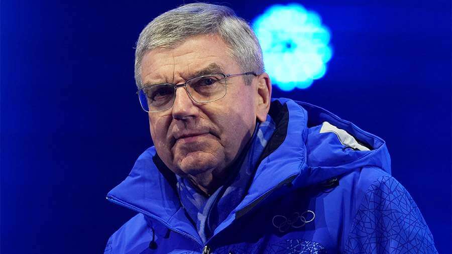 IOC president urges politicians not to specify who can compete in the Olympics
