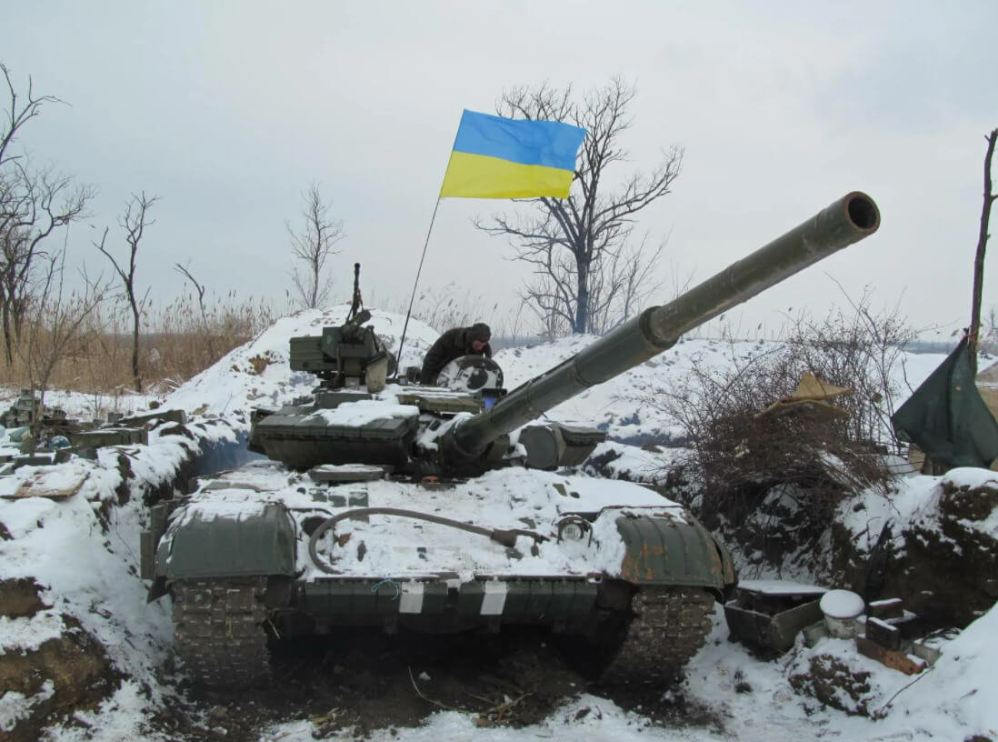 Litovkin said that after receiving the tanks, the Armed Forces of Ukraine will still not be able to control them
