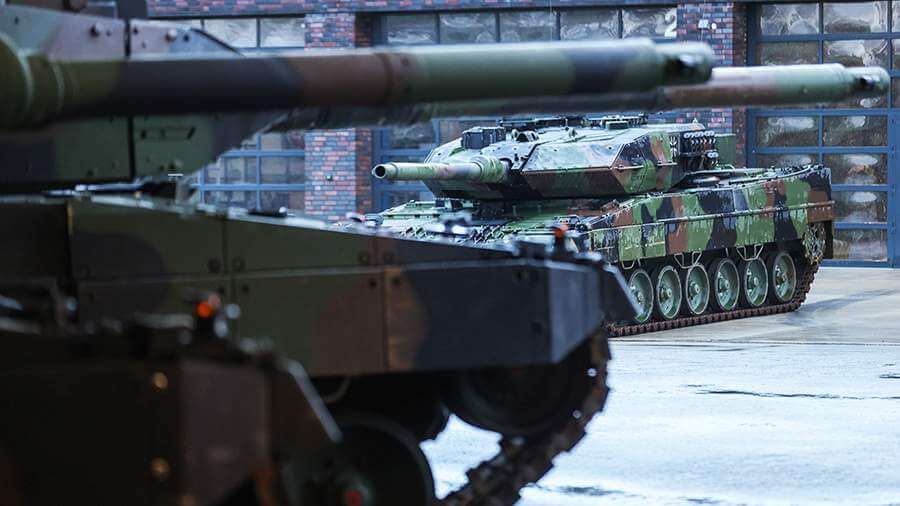 Military analyst assessed the likelihood of Western tanks participating in the conflict in Ukraine
