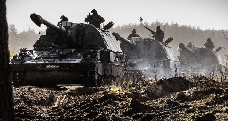 В Германии заявили о необходимости вооружать армию из-за плохо работающих антироссийских санкций