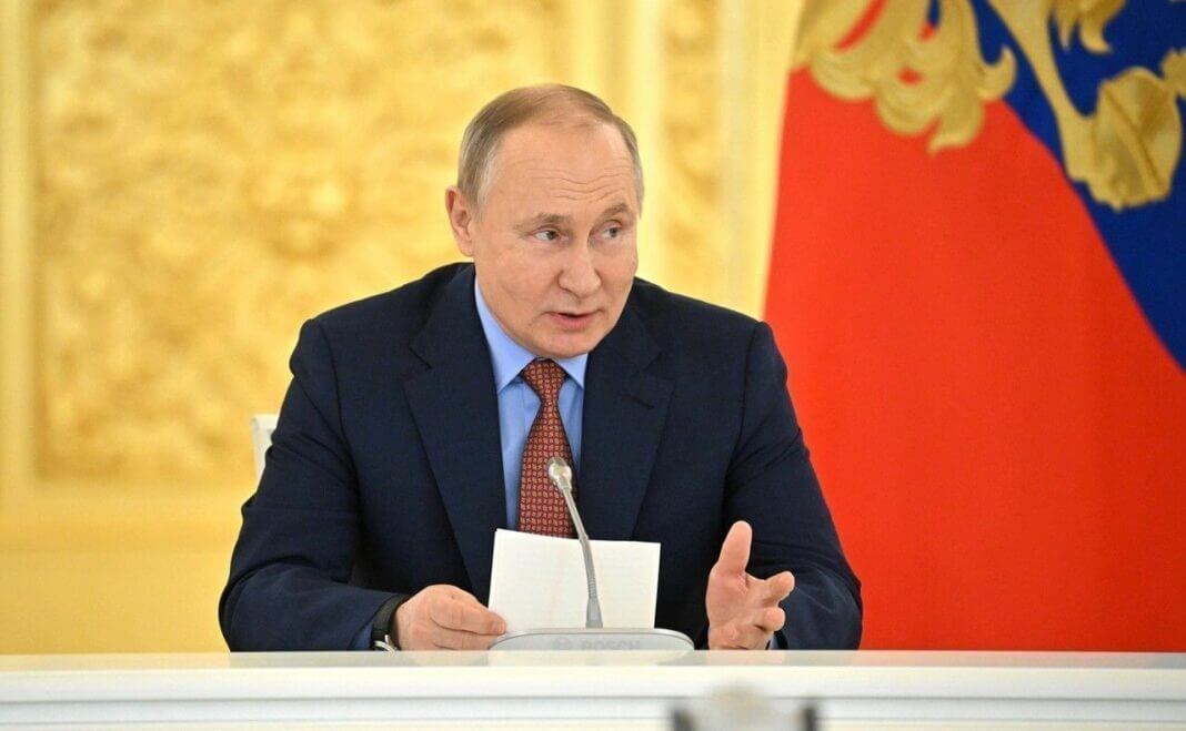 Political scientist Eliseeva lists four main points of Putin's message - DOS
