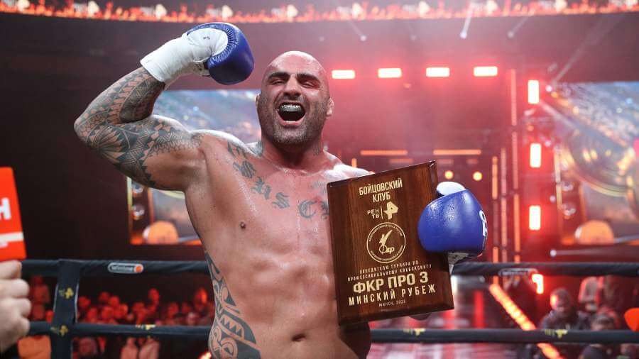Rodriguez defeated Navruzov by technical knockout at the REN TV tournament

