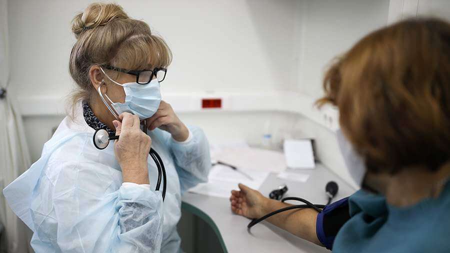 Russians may be given one day off to undergo medical examination
